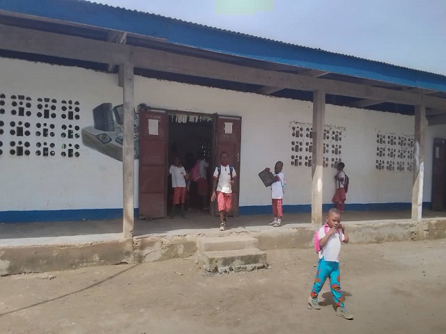 Groupe Scolaire Bilingue les Briquets-Monatelé